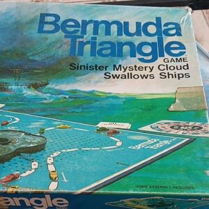 THE BERMUDA TRIANGLE BOARD GAME